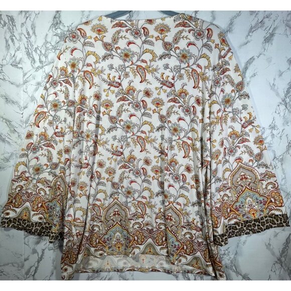 Chicos Leopard & Floral Print 3/4 Sleeve Top Size 2 Polyester Spandex Blend Boho - Picture 3 of 8